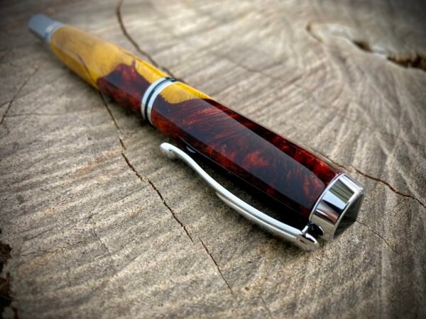 Hybrid Mulberry and Resin Fountain Pen