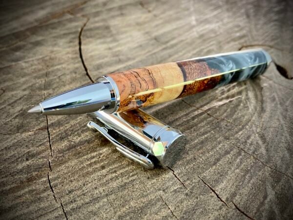 Cherry Burl and Resin Magnetic Pen