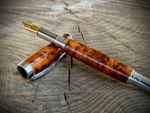 Thuya Burl Fountain Pen with Jowo Nib