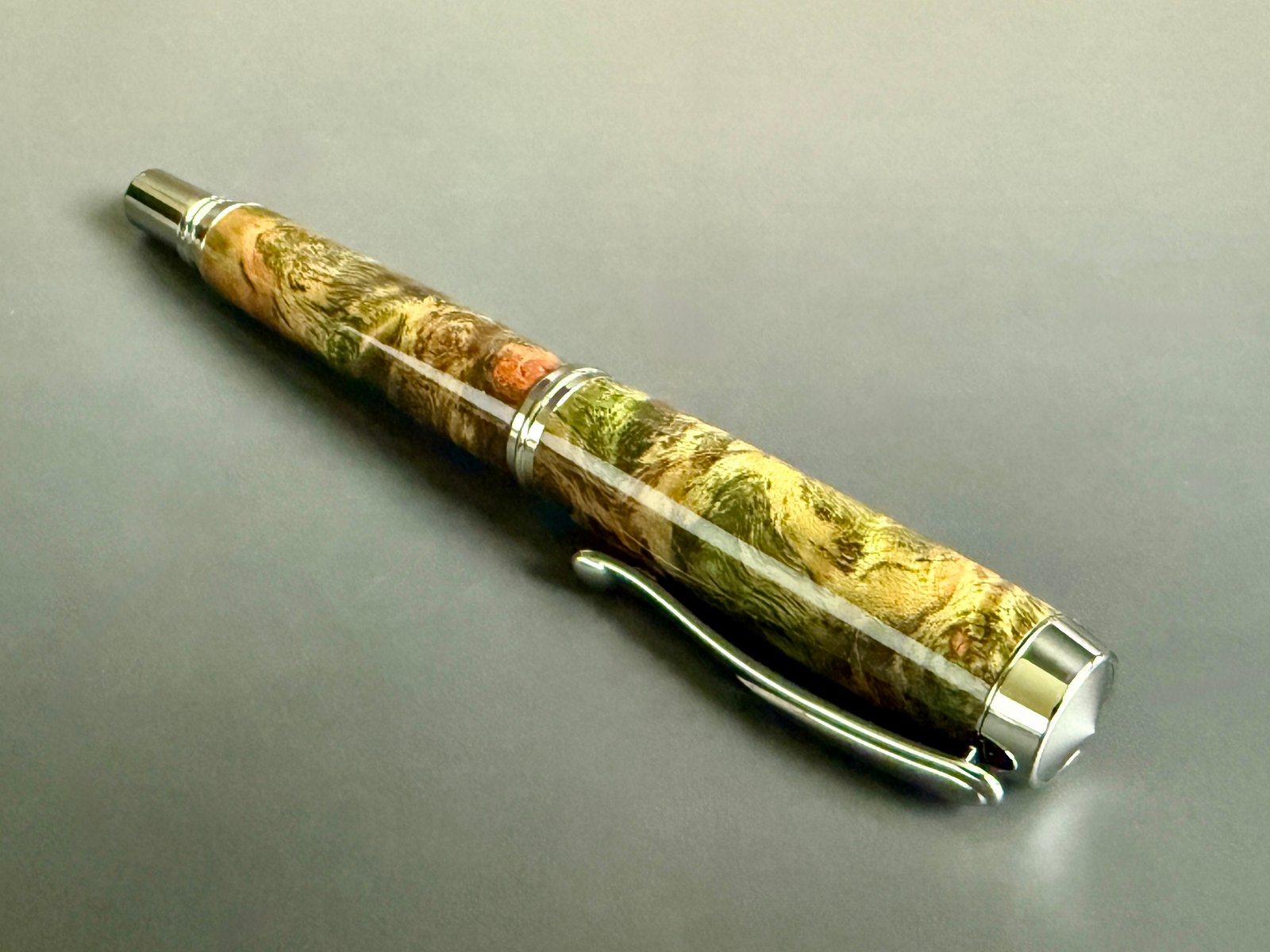 Moss Green Burl Fountain Pen (JoWo)